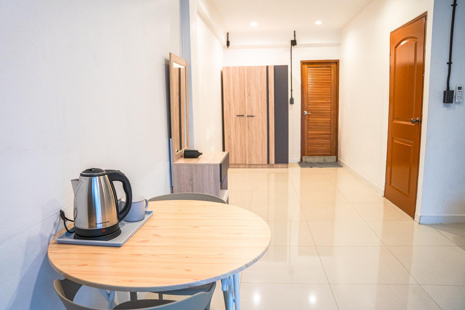 Monkey Toe Guesthouse Chiang Mai Exterior photo